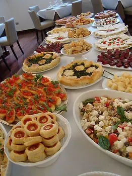 Accademia Hotel *